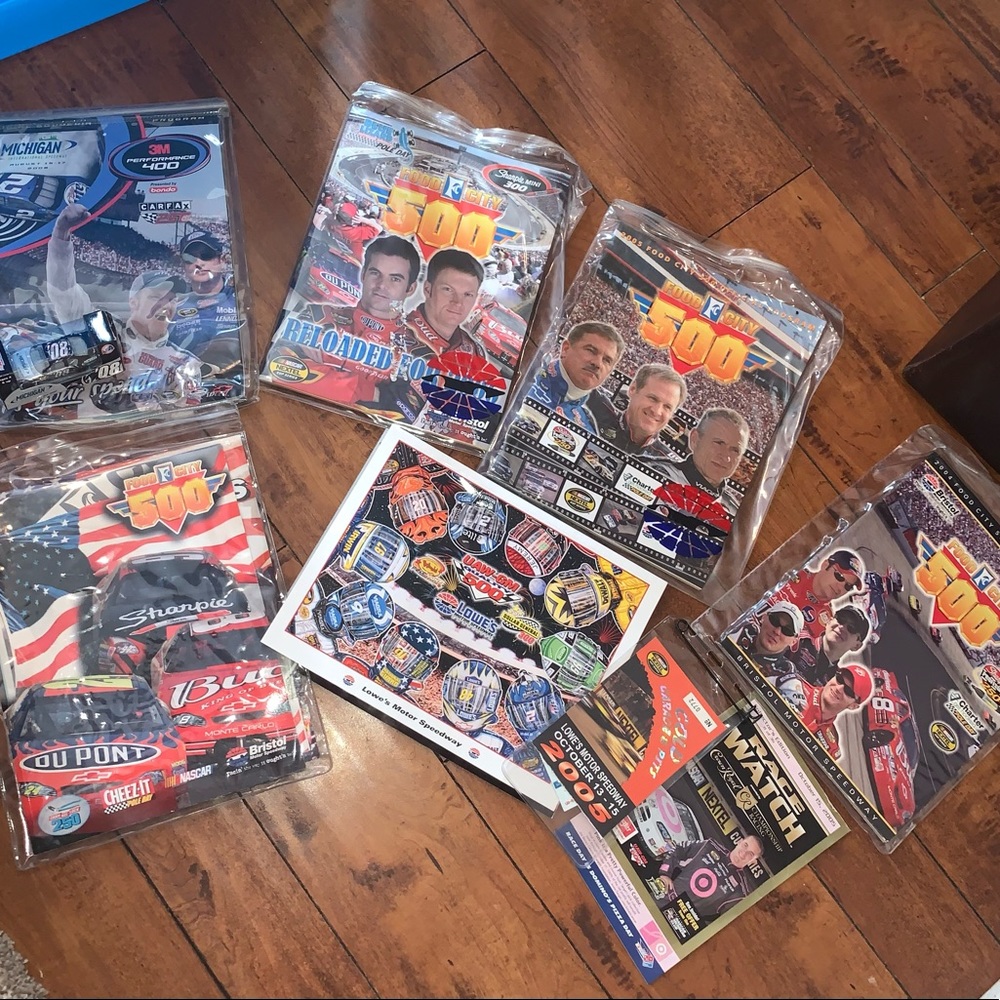 NASCAR souvenir program lot